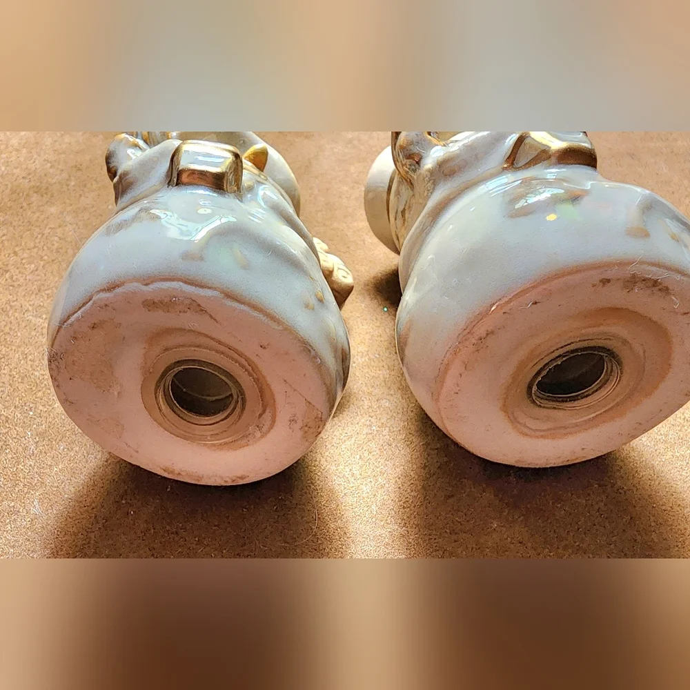 Snowman salt and pepper shakers